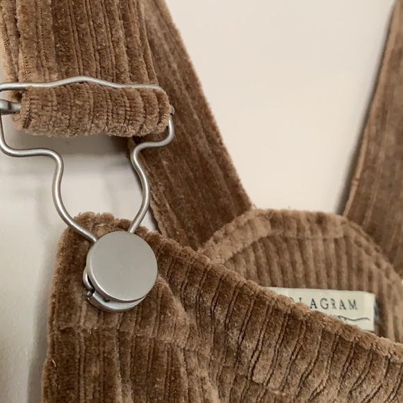 Cute corduroy dress - Picture 3 of 3